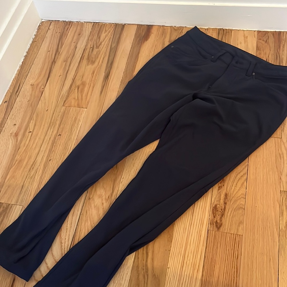Navy lululemon abc pants 30/30 never worn